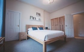 Stylish&Spacious two bed in Aberdeen's West End